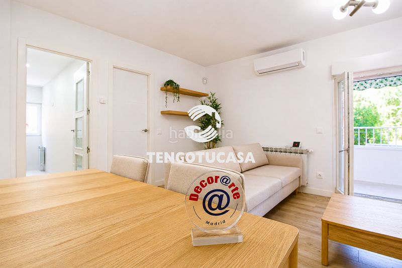 Foto f2a5a670-d555-4ad8-9c2f-58513e696ddf. Pis a avenida quinta 16 a Rejas Madrid