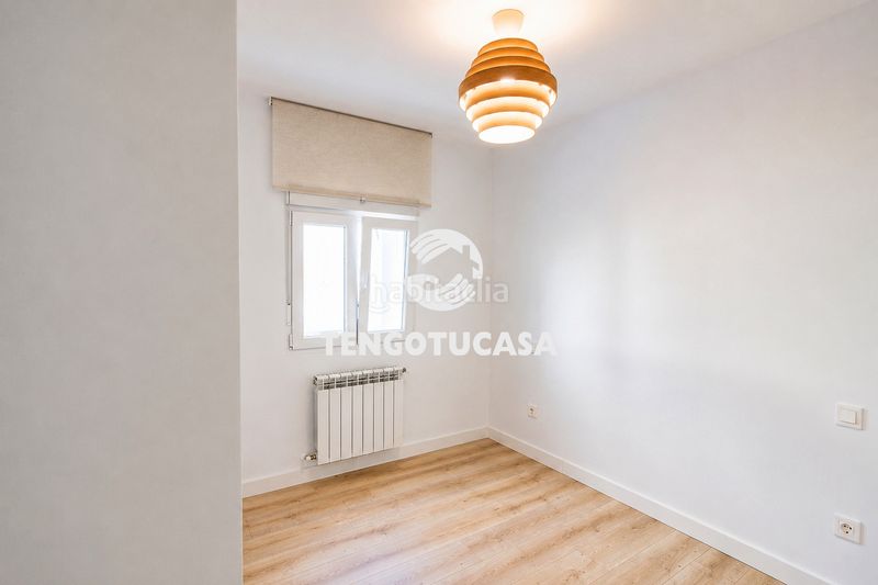 Foto fbba41bb-5141-4593-bc7f-48ac34d74c2b. Pis a avenida quinta 16 a Rejas Madrid