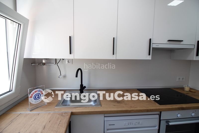 Foto 2600410e-0a3a-4ae7-9dcb-0f3a7fea9036. Flat with heating in Ventas Madrid