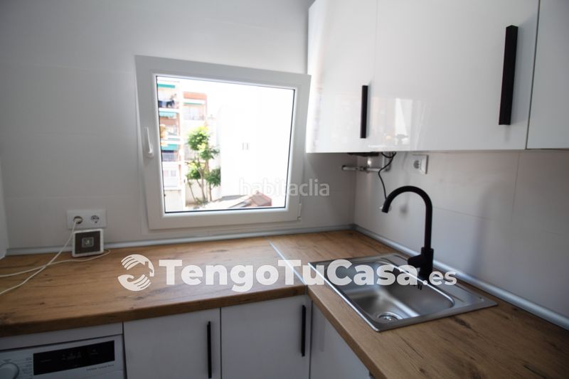 Foto 439b7c21-ed5a-49f5-a945-29389baf53ac. Flat with heating in Ventas Madrid