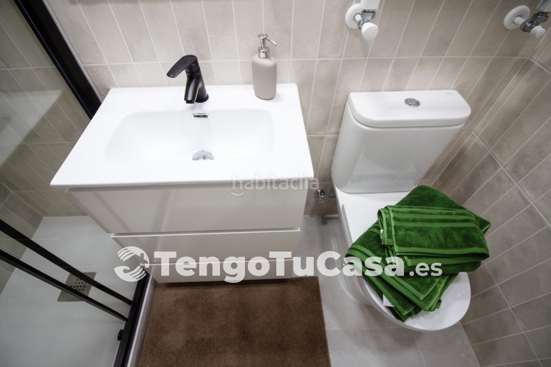 Foto 6ff1d3ea-0fa7-4eda-8ba7-f9212c077665. Flat with heating in Ventas Madrid