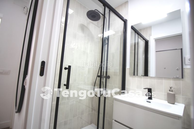 Foto d6c8ecee-49a4-4d35-8baa-a9579305fbbb. Flat with heating in Ventas Madrid
