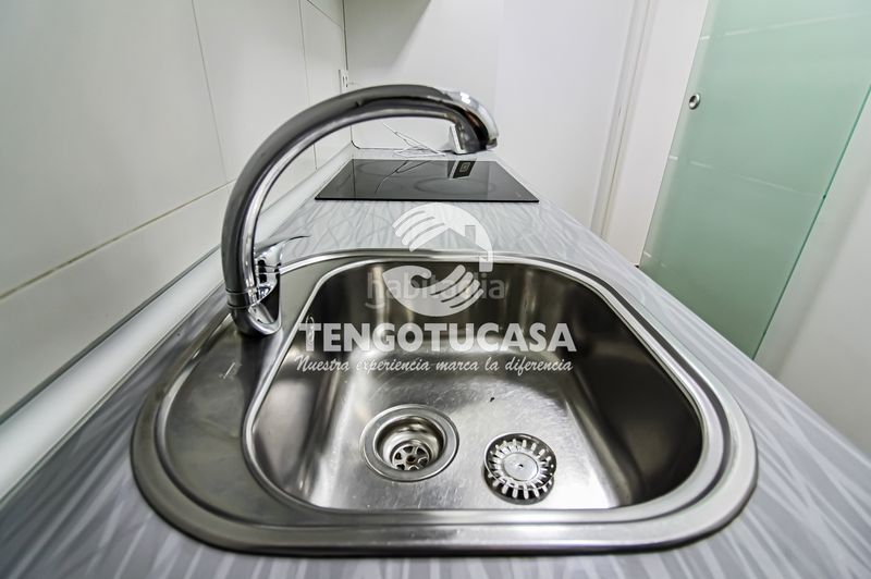 Foto fb9d0bf7-7c81-4540-8bee-ce3b48e7ff2f. Pis amb calefacció a Simancas Madrid