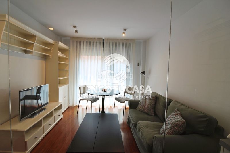Foto 7268a38f-0991-4430-9514-b83a91d09aba. Flat with heating parking pool in Canillas Madrid