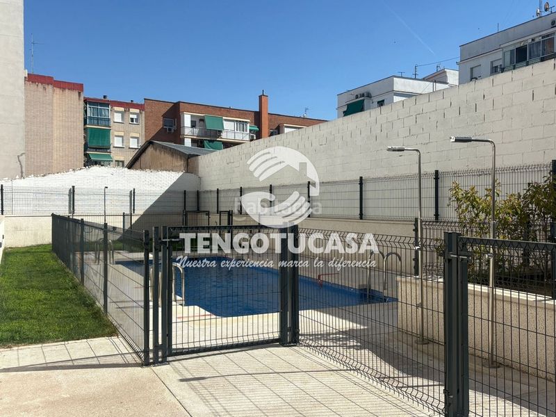 Foto 23a3219c-f797-4f0e-bcc5-3617b78c24ef. Rent flat with heating parking pool in Canillejas Madrid