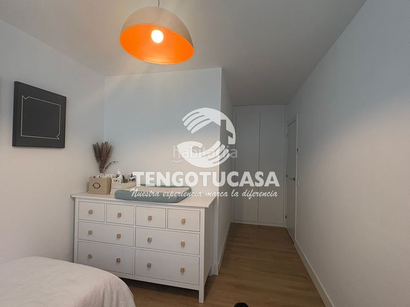 Foto 3f972491-180b-4e06-b9c2-37555e7c1146. Rent flat with heating parking pool in Canillejas Madrid