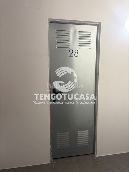 Foto 4f41219b-809d-43ac-84d9-9c71e0bb266d. Rent flat with heating parking pool in Canillejas Madrid