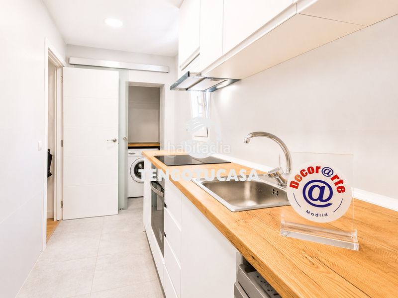 Foto c969686c-95bf-427b-a329-dd564b04edfd. Etagenwohnung in calle de carlos hernández 36 in Ventas Madrid