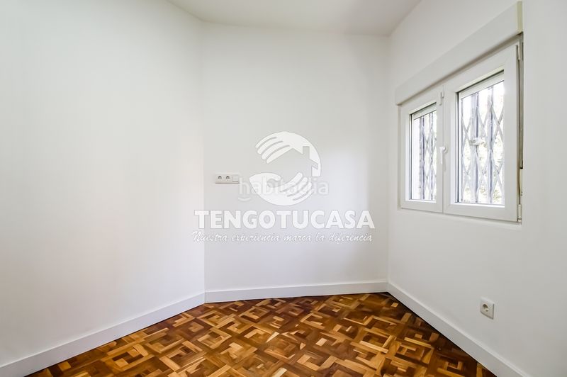 Foto b0a826ff-85b9-48ad-a1e9-20fe7f45bd55. Pis a Canillejas Madrid