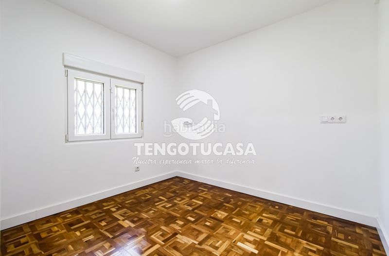 Foto b44943e8-ef1c-48bf-9d0a-16da1bda1582. Pis a Canillejas Madrid