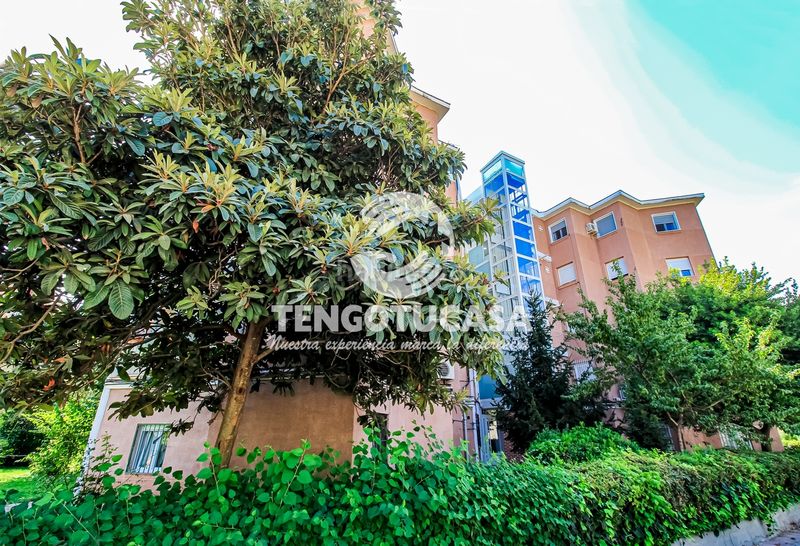 Foto e3c43b7a-4a74-4c04-b6aa-d04a45469a82. Pis a Canillejas Madrid