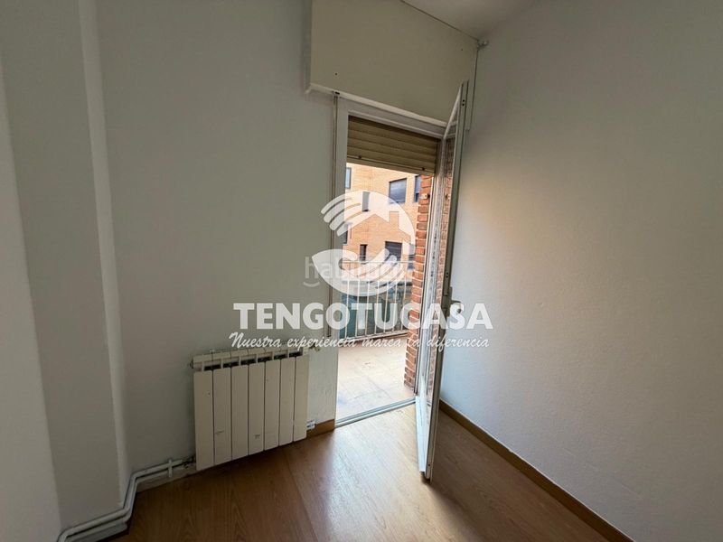 Foto 5894fc17-ca15-4ba4-9b55-c070e140c4eb. Pis amb calefacció a Opañel Madrid
