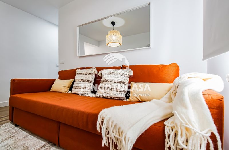 Foto 0a1fea41-5c0c-4425-ad2c-18884234e635. Pis a calle montejurra 5 a Ventas Madrid