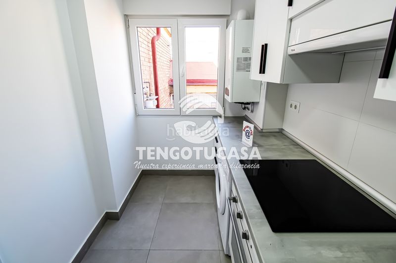 Foto 3b6316ac-6a83-43fe-90b8-25f29d6571b1. Pis a calle montejurra 5 a Ventas Madrid