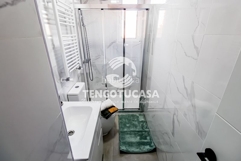 Foto 7076c75a-6897-4d32-be2f-16199e7a1ee1. Pis a calle montejurra 5 a Ventas Madrid