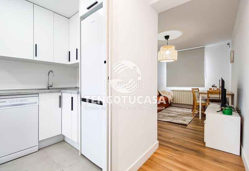 Foto 723d2cfc-8b4b-4333-970b-63c263922d6f. Pis a calle montejurra 5 a Ventas Madrid