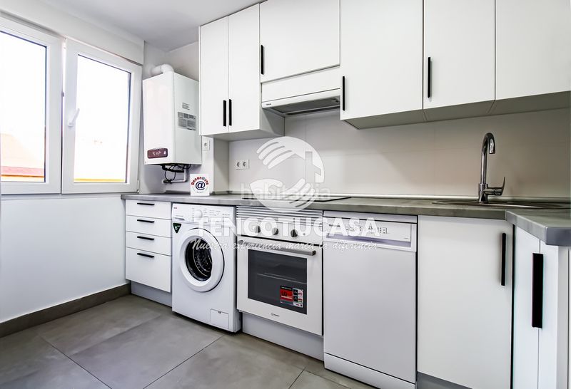 Foto 9f20de45-e040-4ab2-876e-9ab3e18f54ce. Pis a calle montejurra 5 a Ventas Madrid