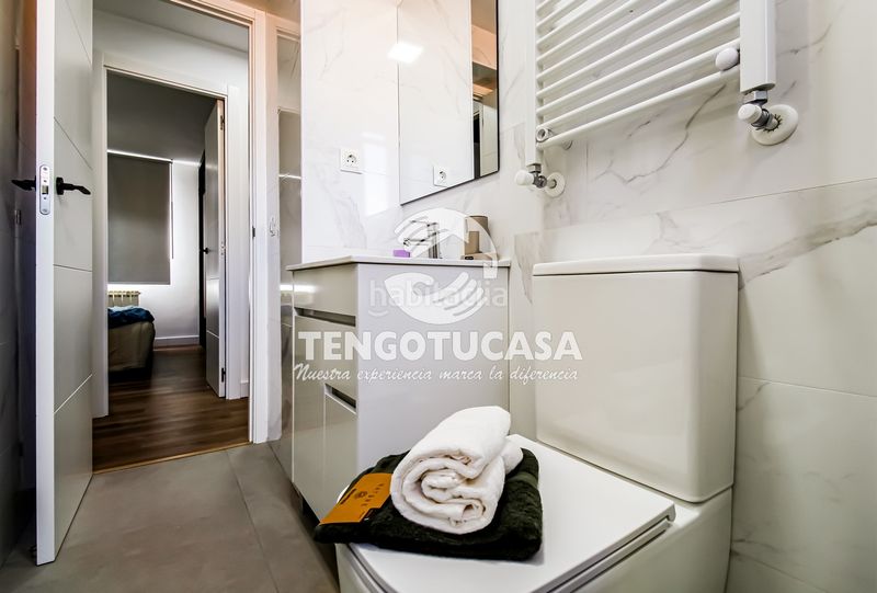 Foto d5707164-af19-464f-a1a2-e861c487f289. Pis a calle montejurra 5 a Ventas Madrid