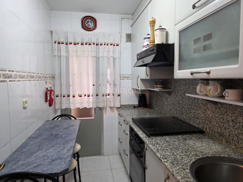 Foto a246d9fc-4a44-4c94-8404-1200a4f2c695. Pis a Ventas Madrid
