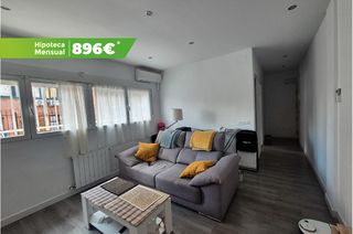 Pis a Calle de la Villa de Churriana