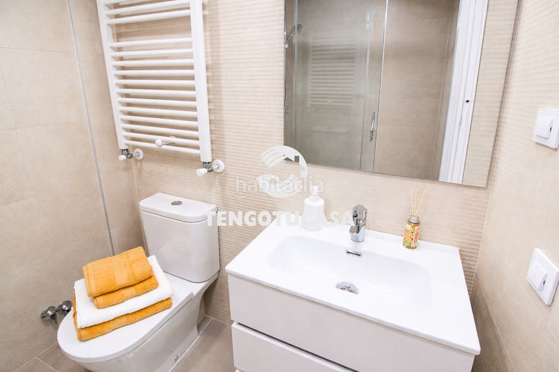 Foto 76e6ff3f-4d0d-4a9a-baa2-f305faf5f440. Pis a calle de santurce 9 a Pueblo Nuevo Madrid