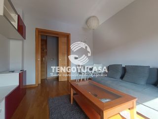 Etagenwohnung in Calle de Zigia