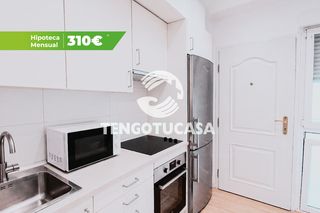 Pis  Avenida de san fermín. Piso en venta en avenida de san fermín