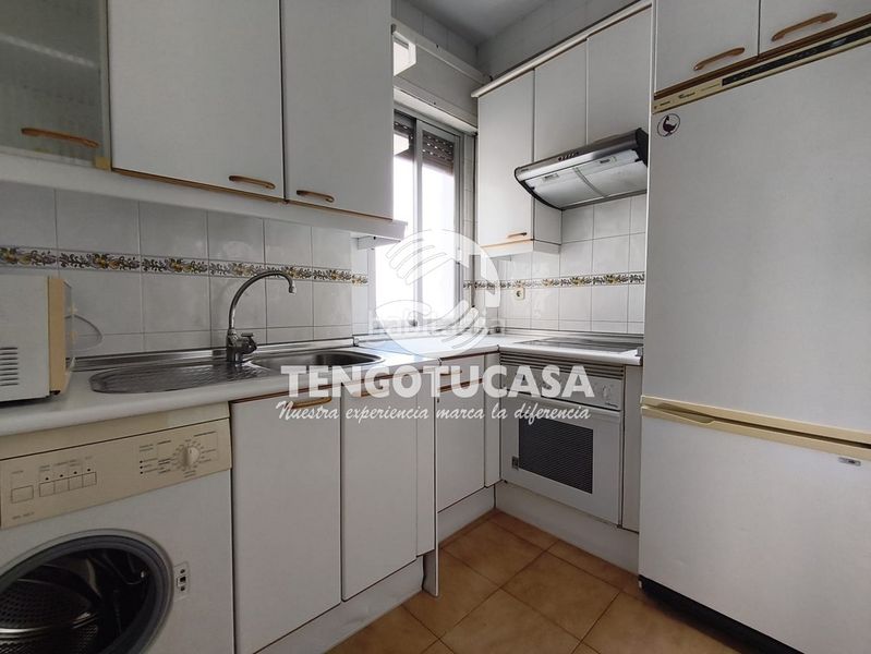 Foto c6a3f480-a8a3-479c-b216-a4d051cd7360. Flat with heating in Concepción Madrid