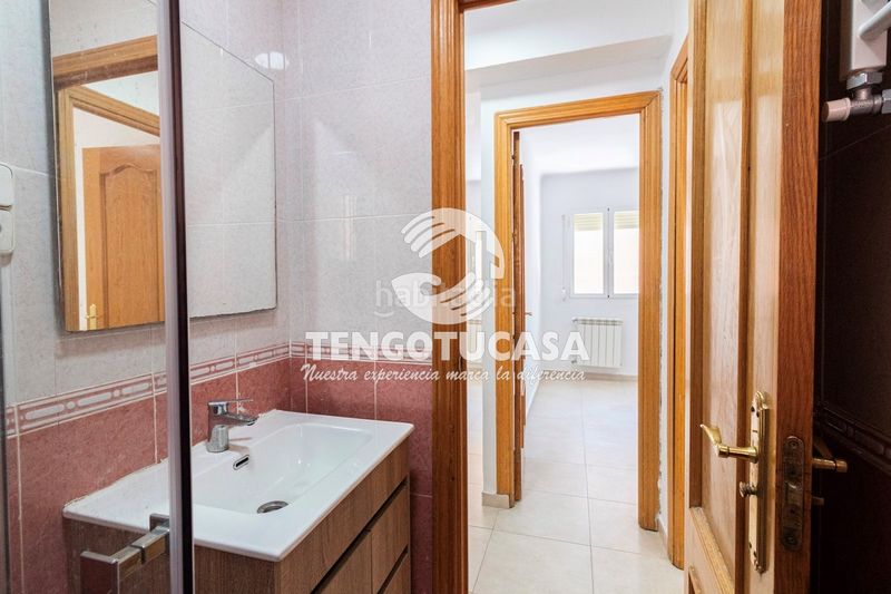 Foto d7fa2d54-808e-42dc-9b94-567d86832ebc. Pis a Simancas Madrid