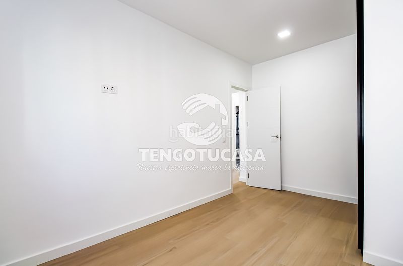 Foto 3efa73f2-cbe7-4a83-8110-f715012e49a1. Flat in calle de sambara 111 in Quintana Madrid
