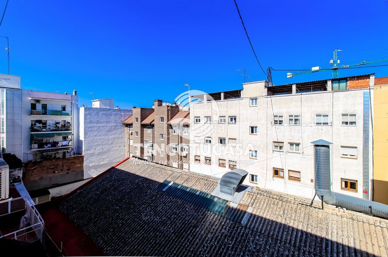 Foto 53a3db3b-e599-4d32-8682-745008156064. Flat in calle de sambara 111 in Quintana Madrid
