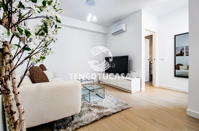 Foto 815f8064-8468-4d0b-a0d0-31a1aa772bc0. Flat in calle de sambara 111 in Quintana Madrid