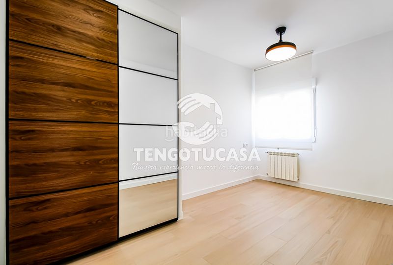 Foto c487bf91-68cf-4f0a-afd7-a5288b47e742. Flat in calle de sambara 111 in Quintana Madrid