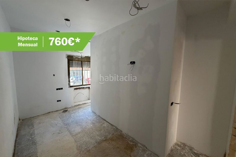 Foto a33b7de8-53eb-4273-b4dc-a34518c7debb. Pis a calle de zigia 15 a Quintana Madrid