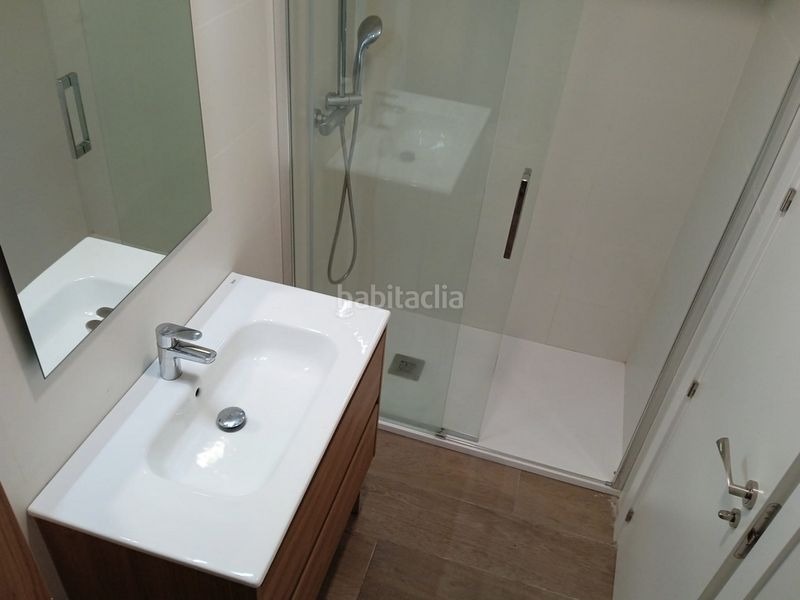 Foto c2fe671c-ca05-4c47-ba5c-13bc75feddf5. Planta baixa amb calefacció a Ventas Madrid