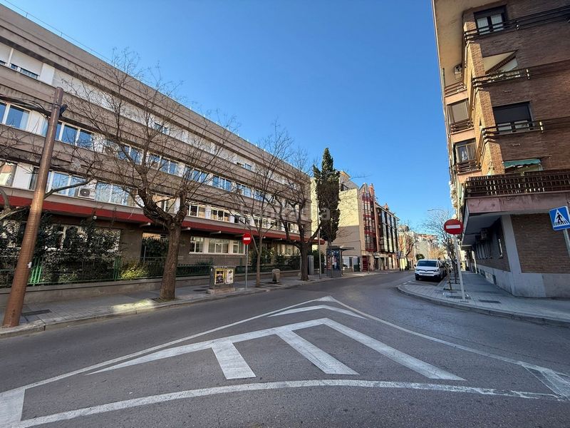 Foto d9b35658-cc92-4c39-b965-34a189f51848. Planta baixa amb calefacció a Ventas Madrid