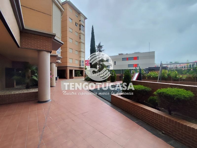 Foto 5148f81f-20d5-461d-b98b-089930fcae57. Lloguer pis amb calefacció aparcament piscina a Rejas Madrid