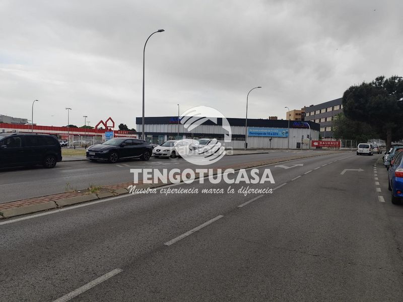 Foto f7738f14-25aa-4722-abcc-07b9c8e90dac. Lloguer pis amb calefacció aparcament piscina a Rejas Madrid