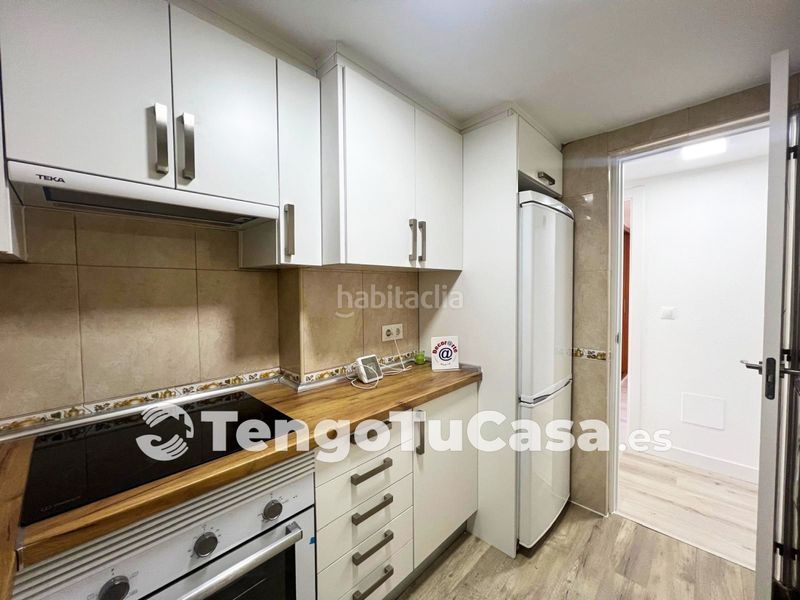 Foto 4dd120bf-5153-4977-938e-bbcb685fe2b7. Pis a calle del castillo de Simancas 2 a Simancas Madrid