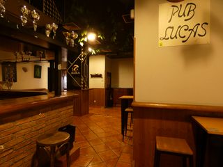 Local Comercial a Calle de rumanía 14. Magnífico local con ubicación estratégica