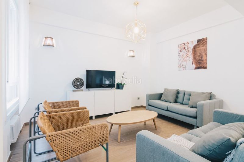 Foto 0ae51d59-76c9-4bef-b9e6-88d9a25cf10d. Rent flat with parking in Casco Antiguo Marbella