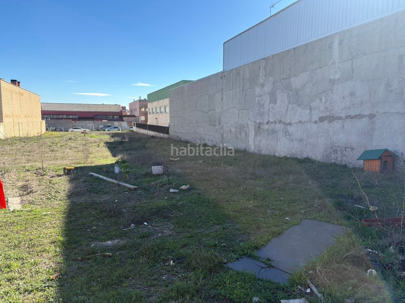 Foto a7fb319b-e270-4e05-8f93-97bde1a9d4c1. Nau industrial a Rejas Madrid