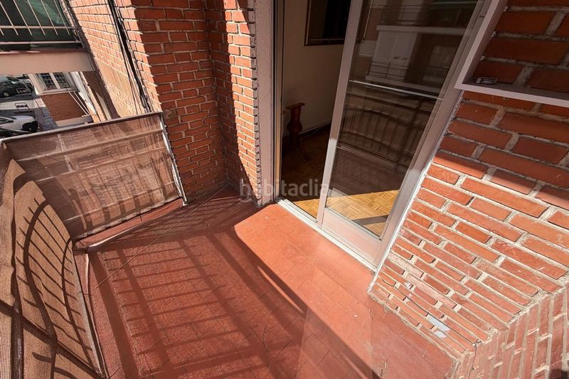 Foto f68097b8-2757-44bd-9da9-d54545158233. Pis amb calefacció a Canillejas Madrid