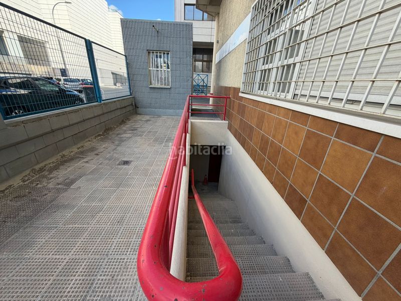 Foto 37adbd4e-9a59-47bc-9829-e8d93069367c. Aparcament cotxe a Simancas Madrid