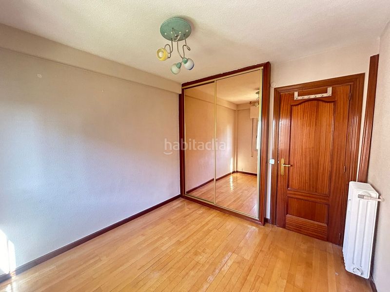 Foto e6fa3578-f335-481d-bb7a-aeb6e67b8a3e. Rent flat with heating parking in Ventas Madrid