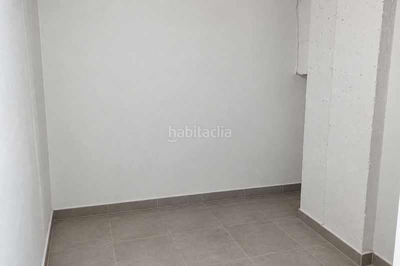 Foto a2eedc31-3d38-46ab-bf0a-366f0ddad48a. Pis amb calefacció aparcament piscina a Ventas Madrid