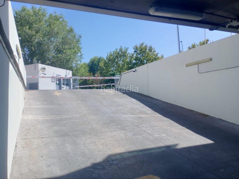 Foto 53222877-95e6-4e7e-a948-302fd311bc9a. Pis amb piscina a Entrevías Madrid