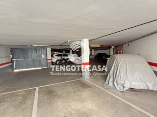 Aparcament cotxe  Calle de cartagena. Garaje en venta en guindalera