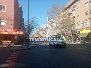 Aparcament cotxe  Calle de emilio ferrari. Garaje en venta en calle de emilio ferrari