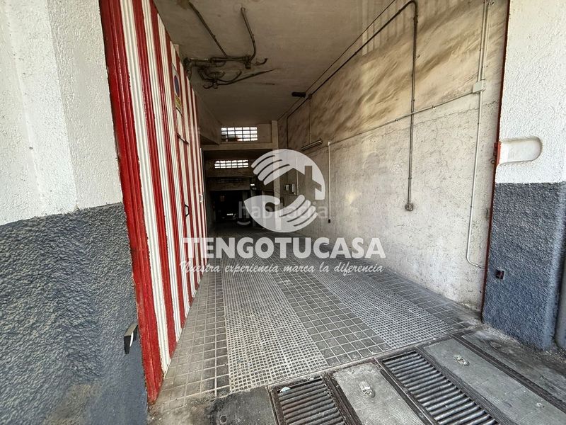 Foto f64d2244-6c7c-4f2e-b848-25e80870ad50. Aparcament cotxe a Ventas Madrid